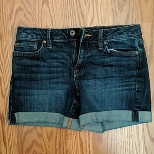 Tommy Hilfiger jean shorts